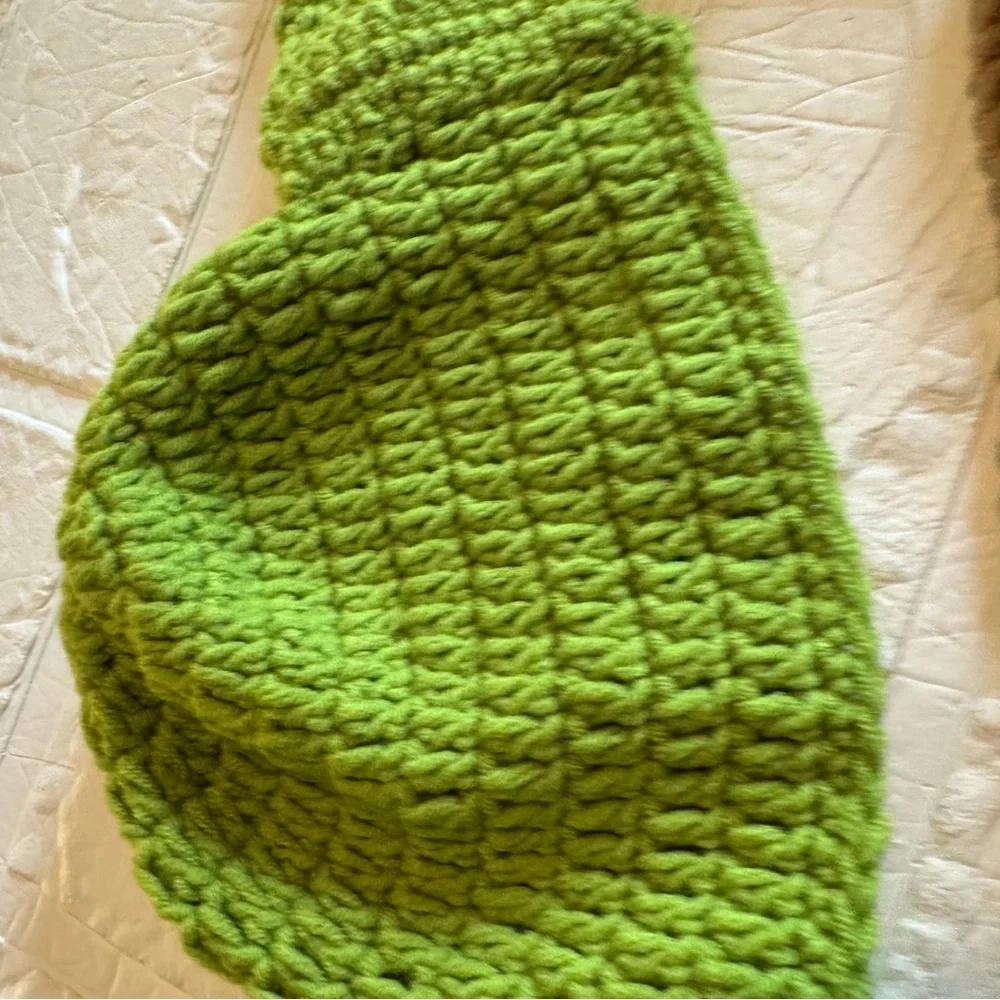 Newborn Green and Tan Crochet Baby Yoda Costume Set
